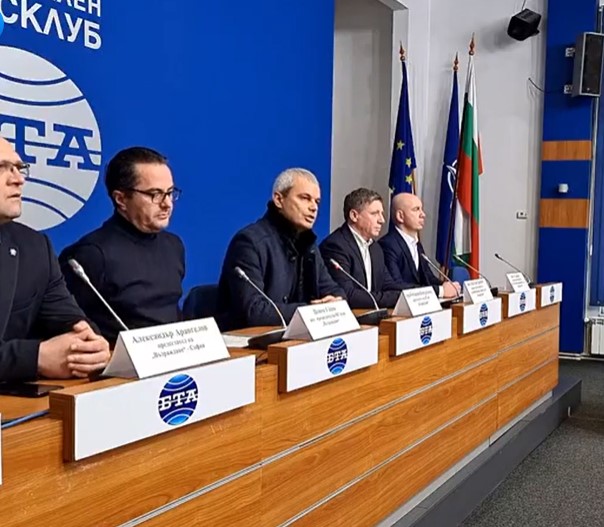 Лидерът на „Възраждане” Костадин Костадинов, пред „Труд”: Атаките срещу „Труд“ са заради информацията му