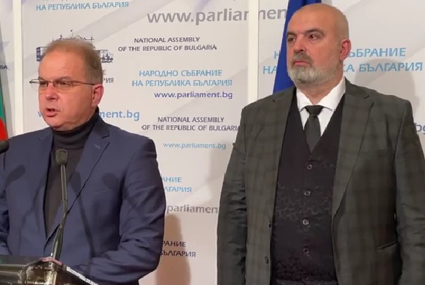 Радомир Чолаков, ГЕРБ-СДС: Внасяме законопроект за създаване на „карта на българина“ за всички българи от диаспората (Видео)