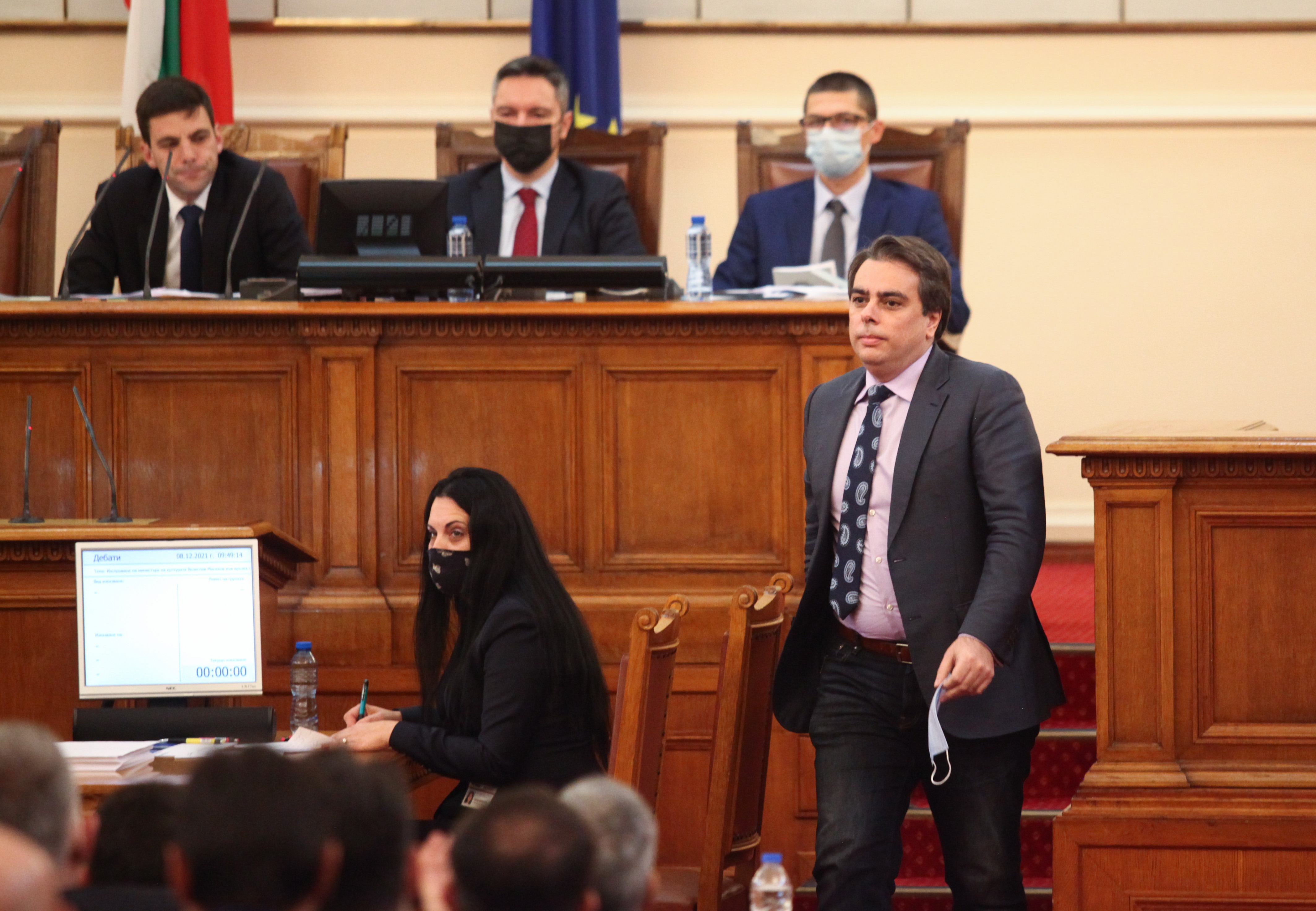 Асен Василев: Моята препоръка е мярката 60/40 да приключи