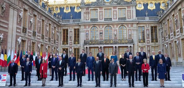 ЕС дава 500 млн. евро за оръжия за Украйна