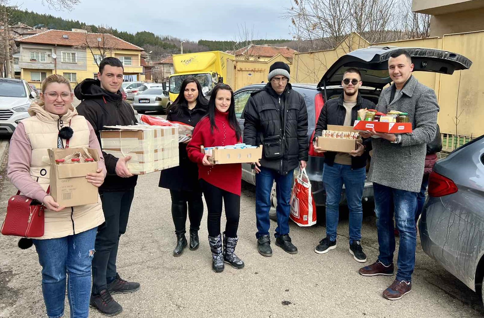 Габриел Вълков: Няма по-хубаво от това да усмихнеш дете, което скоро не е имало повод за усмивки