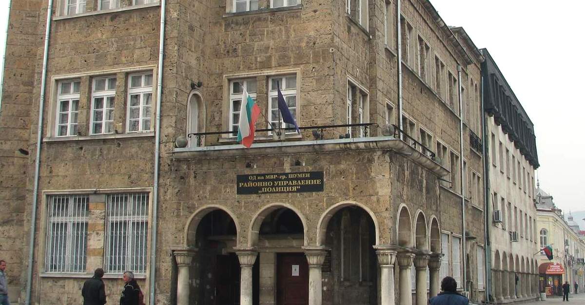 Жена завари заспал мъж в разбитата си кола