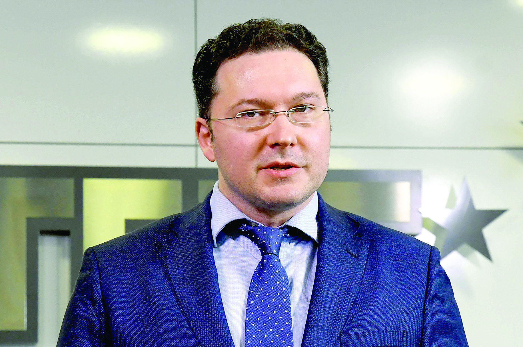 Даниел Митов, зам.-председател на ГЕРБ, пред „Труд“: Не знам премиерът наясно ли е кой управлява държавата, но със сигурност не е той