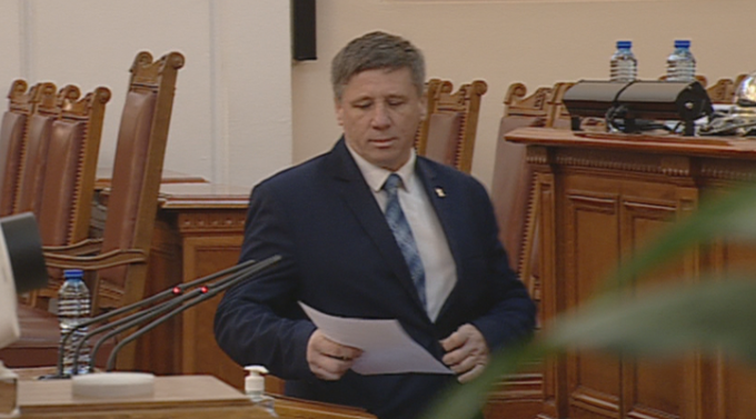 „Възраждане“ настояха държавата да предприеме действия за освобождаването на кораба „Царевна“ от Мариупол