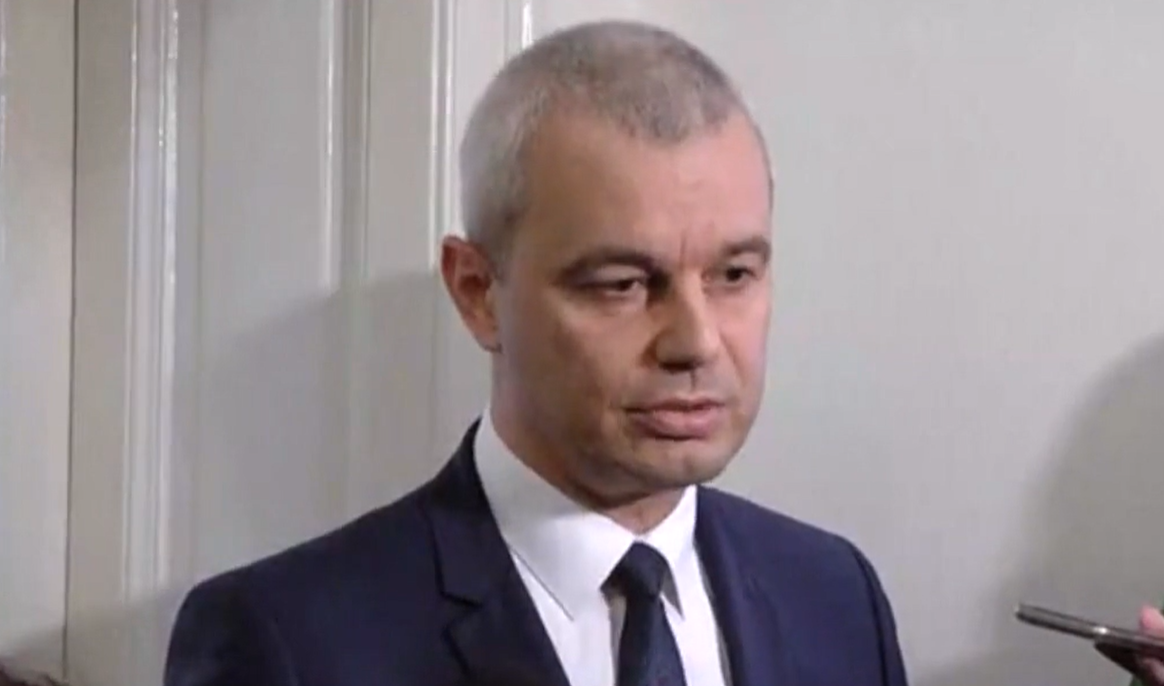 „Възраждане“ организира протест пред Министерство на отбраната