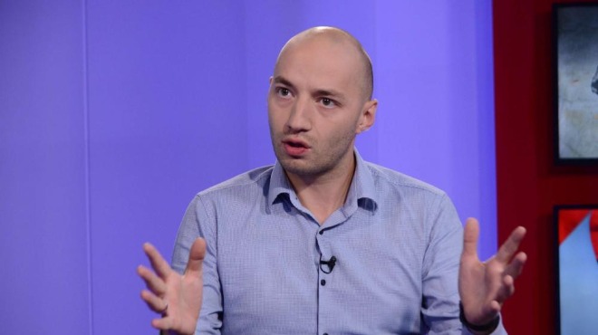 Димитър Ганев, политолог: Да арестуваш лидера на опозицията е ядреният бутон в политиката