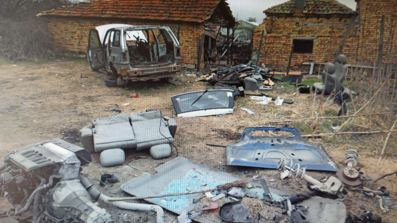 Разкриха незаконен пункт за метали в провадийско село