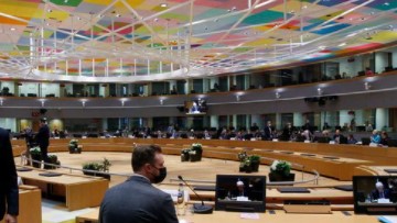 Министрите на външните работи и на отбраната от ЕС одобриха 500 млн. евро за отбраната на Украйна