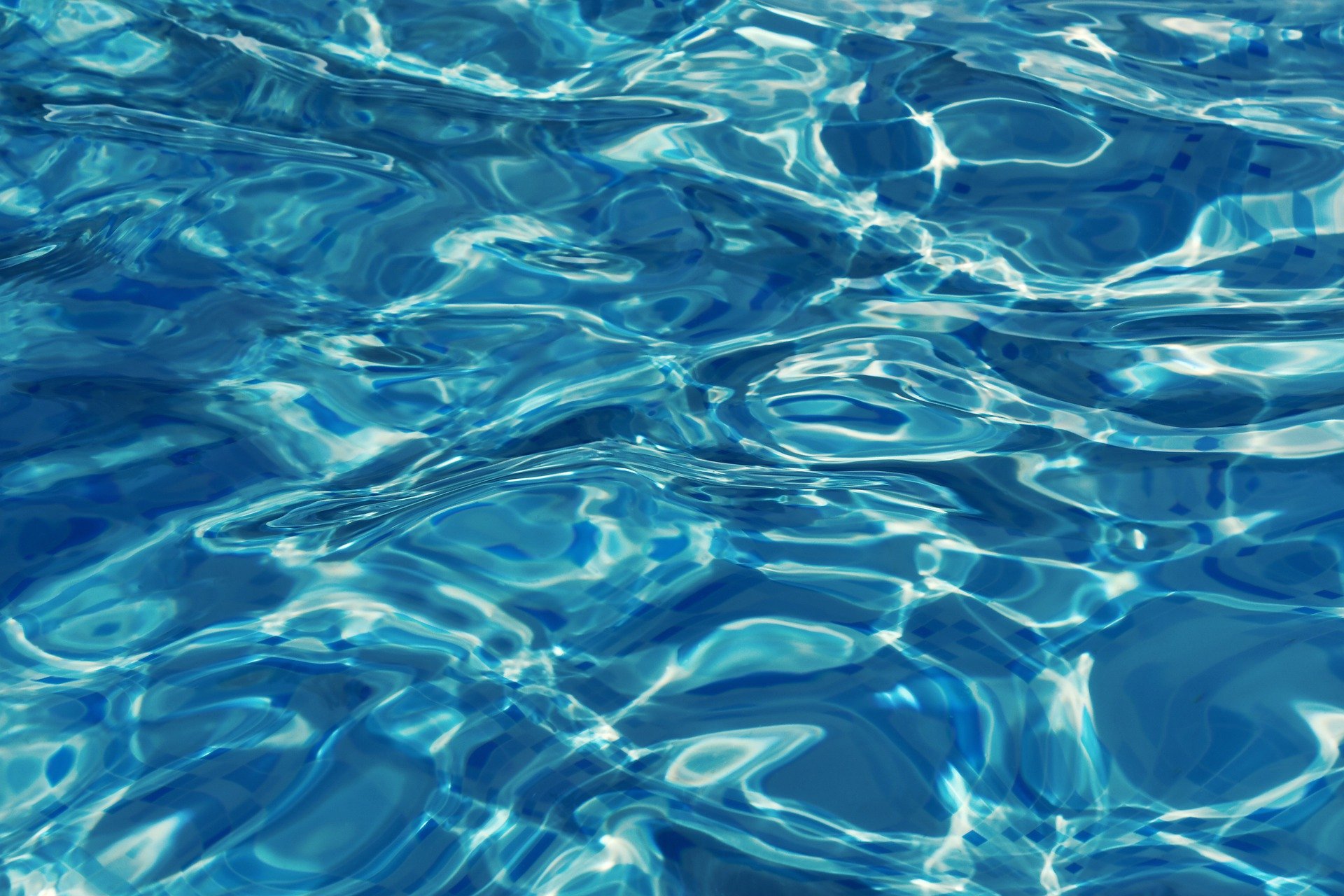 Евакуираха посетители на басейн в Олимпийския парк в Лондон заради изтичане на голямо количество хлор