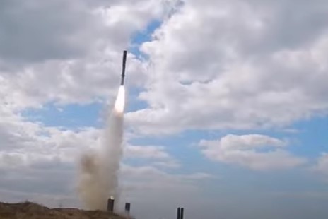 Руското министерство на отбраната за първи път показа едновременен удар от осем ракети "Калибър" по инфраструктурата на въоръжените сили на Украйна (Видео)