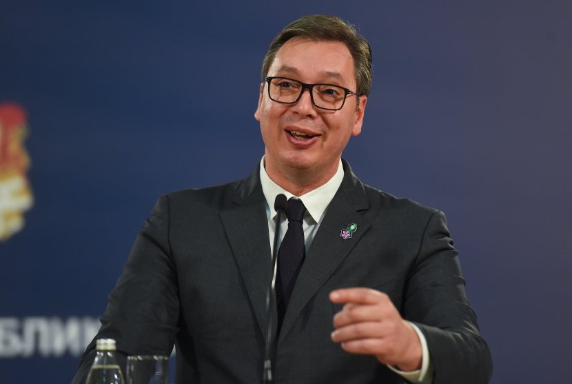 Сръбският президент Вучич обяви победа след първия тур на президентските избори в страната