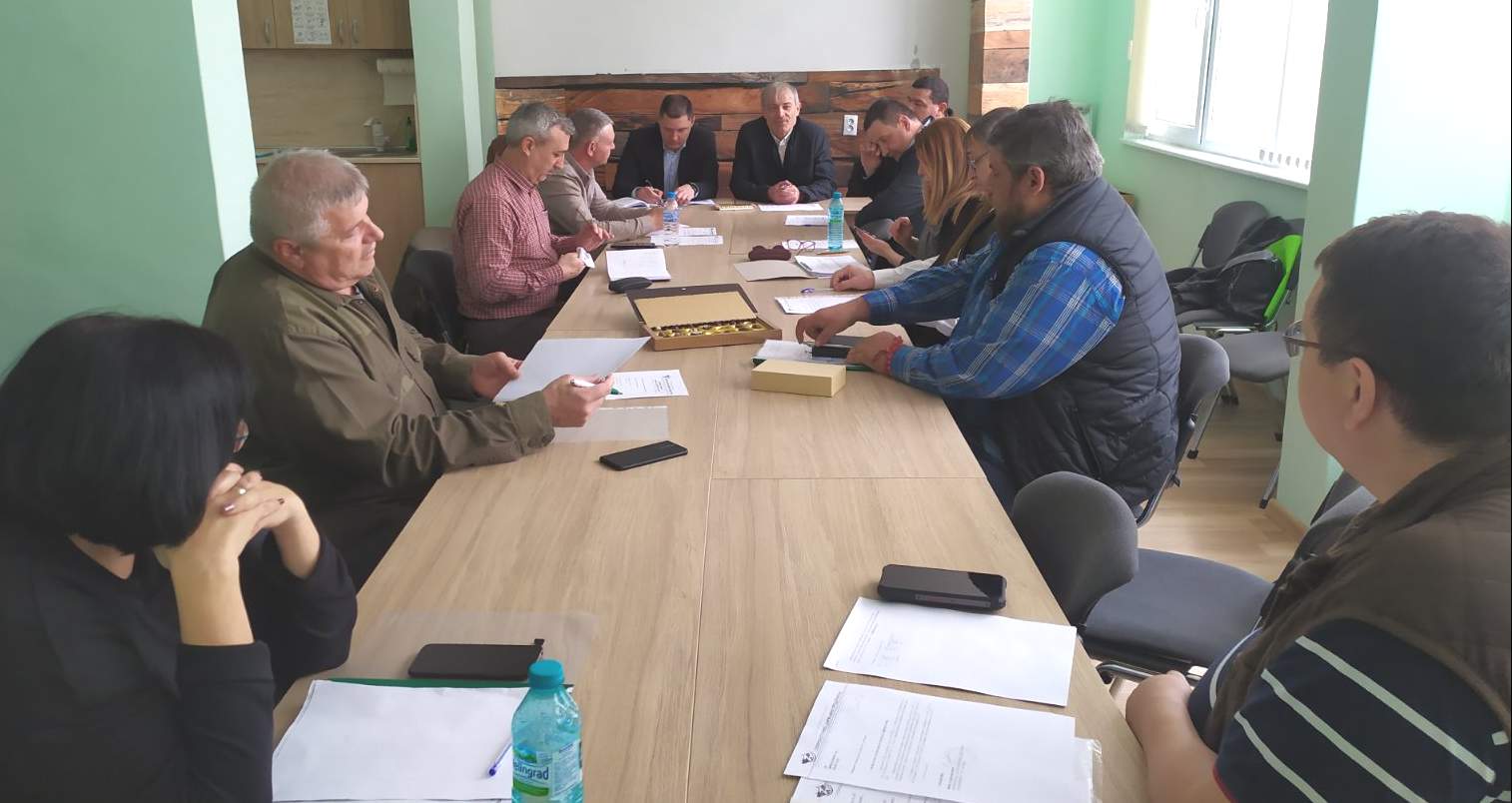 СИДП: Поръчвайте сега дърва за огрев