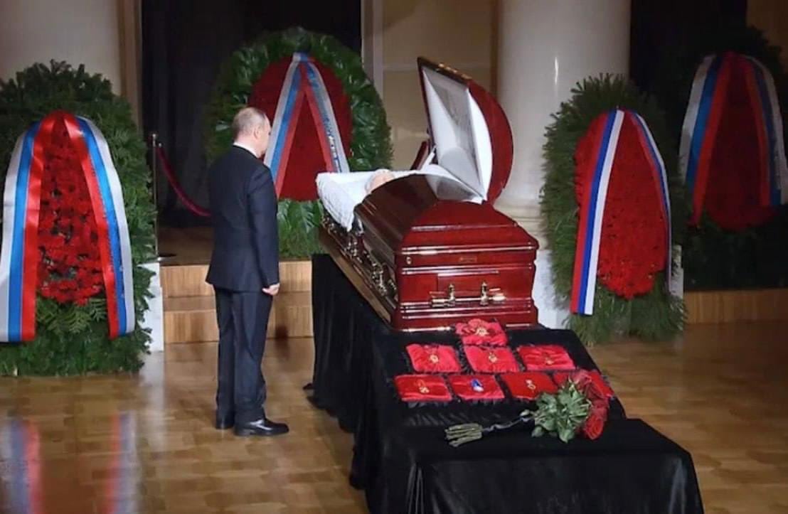 Путин се сбогува с Жириновски (ВИДЕО)