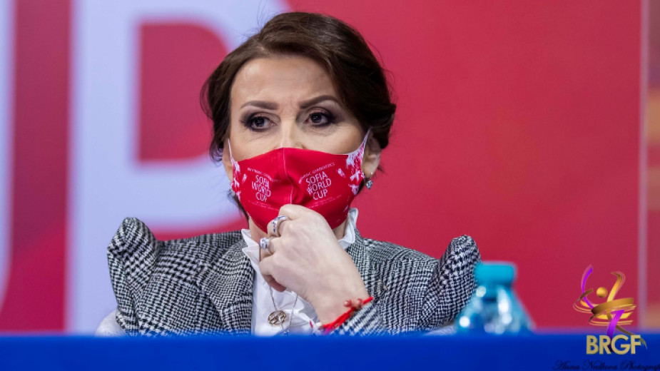 Илиана Раева: От индивидуалните състезателки съм много доволна, за ансамбъла не съм притеснена