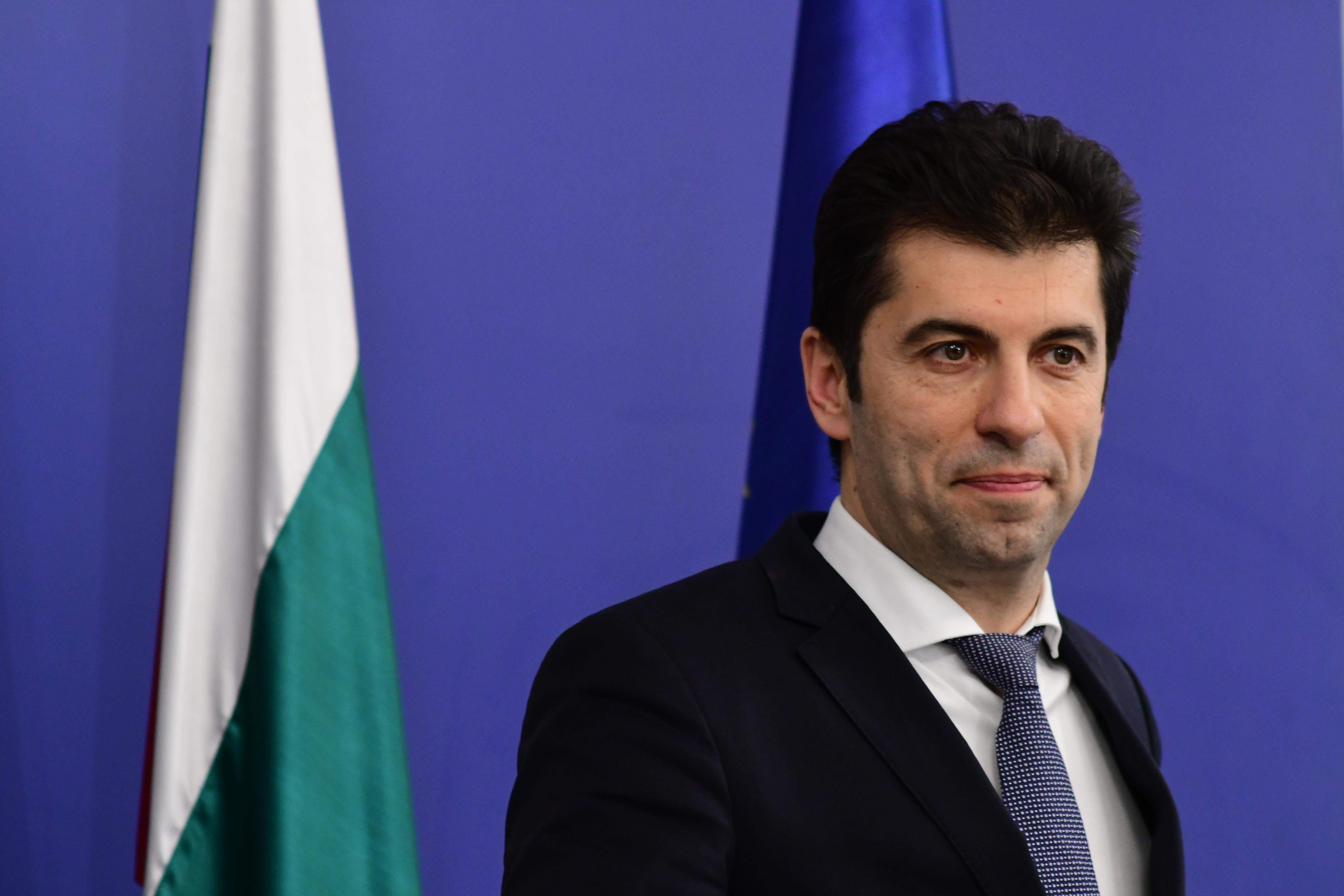 Кирил Петков: Внасяме повторно предложението за парите на пътните строители