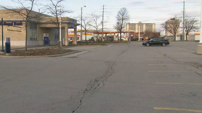 Петима души бяха ранени при стрелба в канадския град Торонто