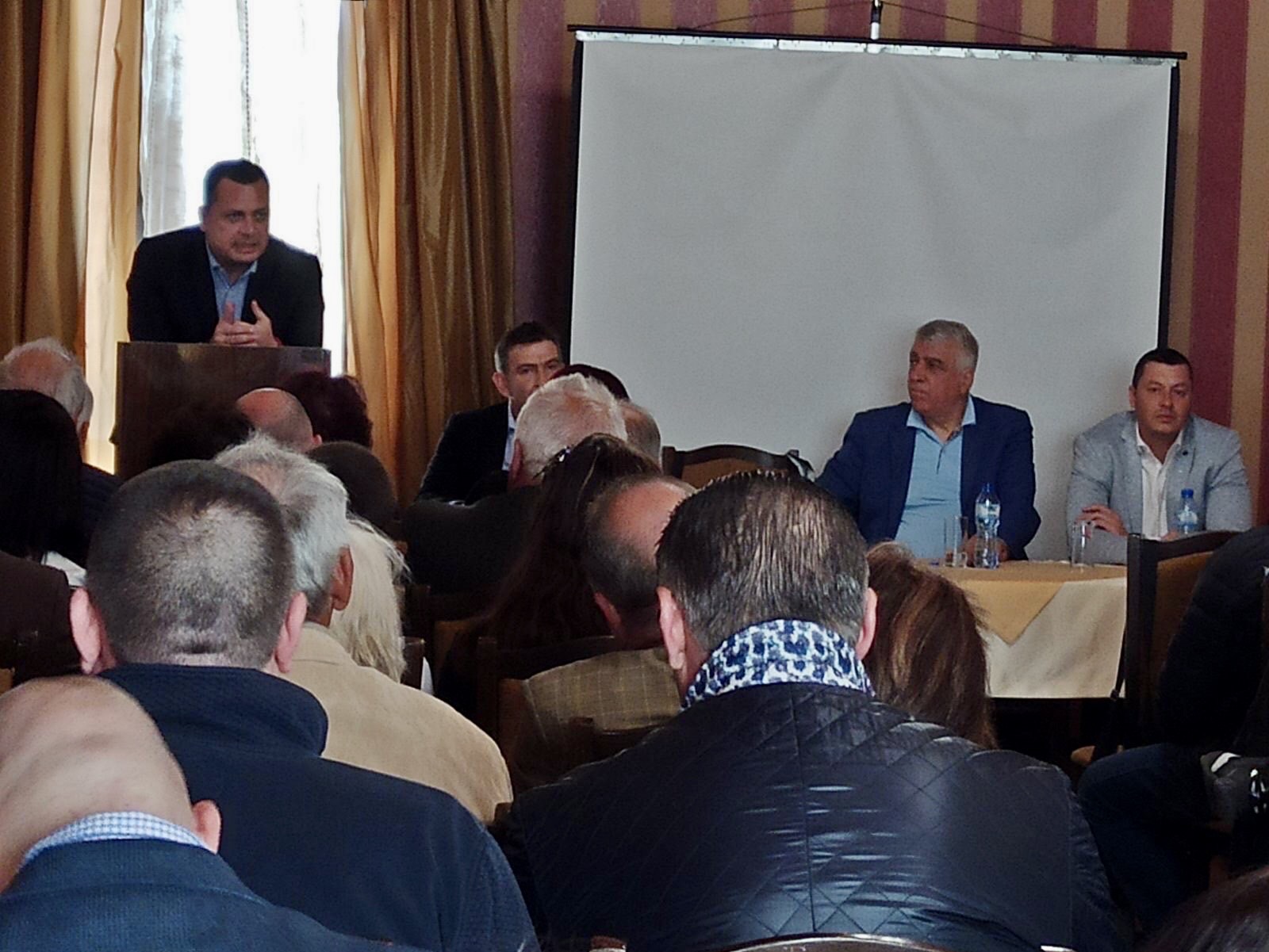 БСП обеща по-високи пенсии заради инфлацията