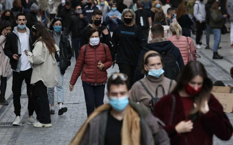 С маски и тестове посрещаме Великден в Гърция