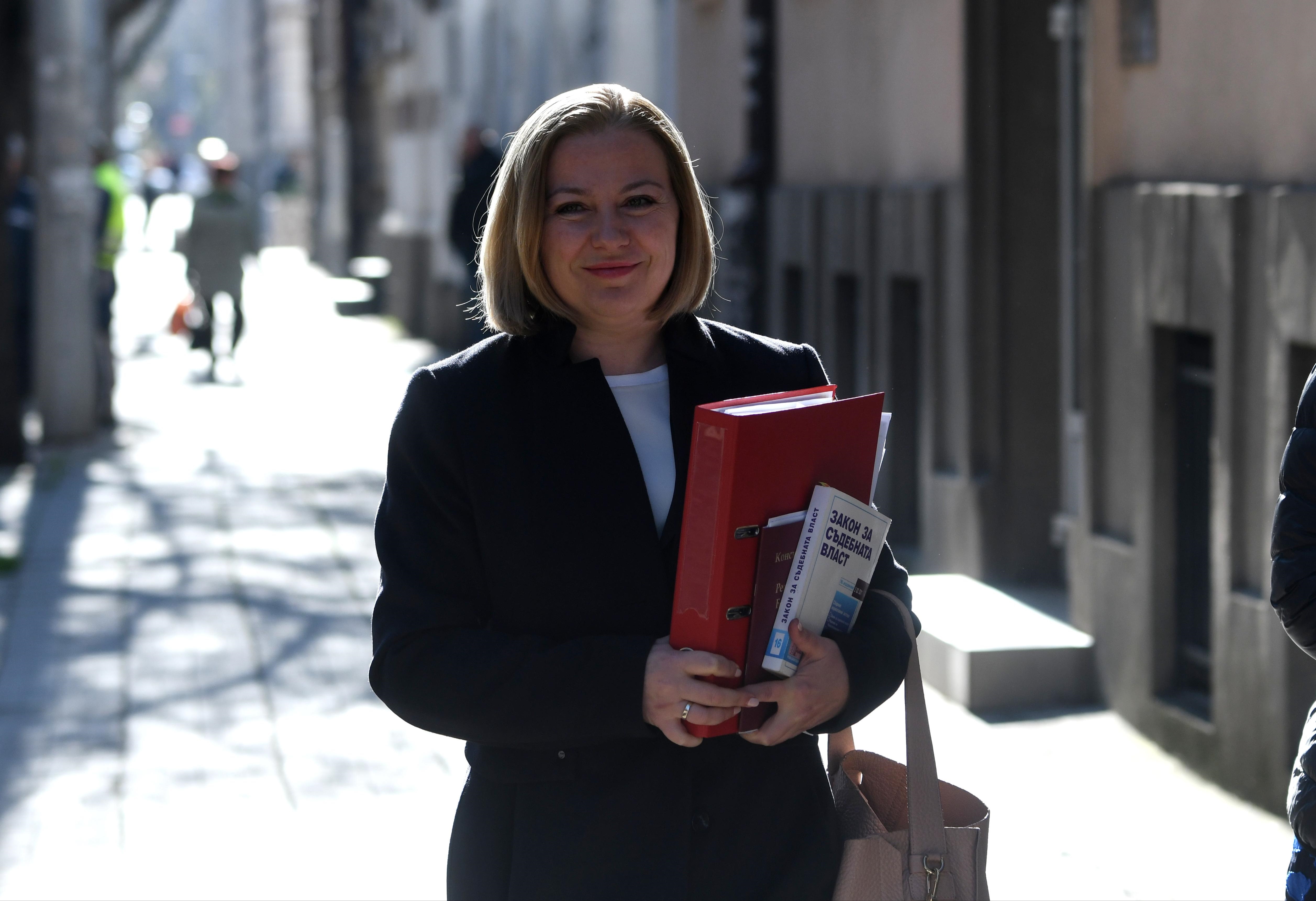 Министърът на правосъдието блокира процедурата за отстраняване на главния прокурор