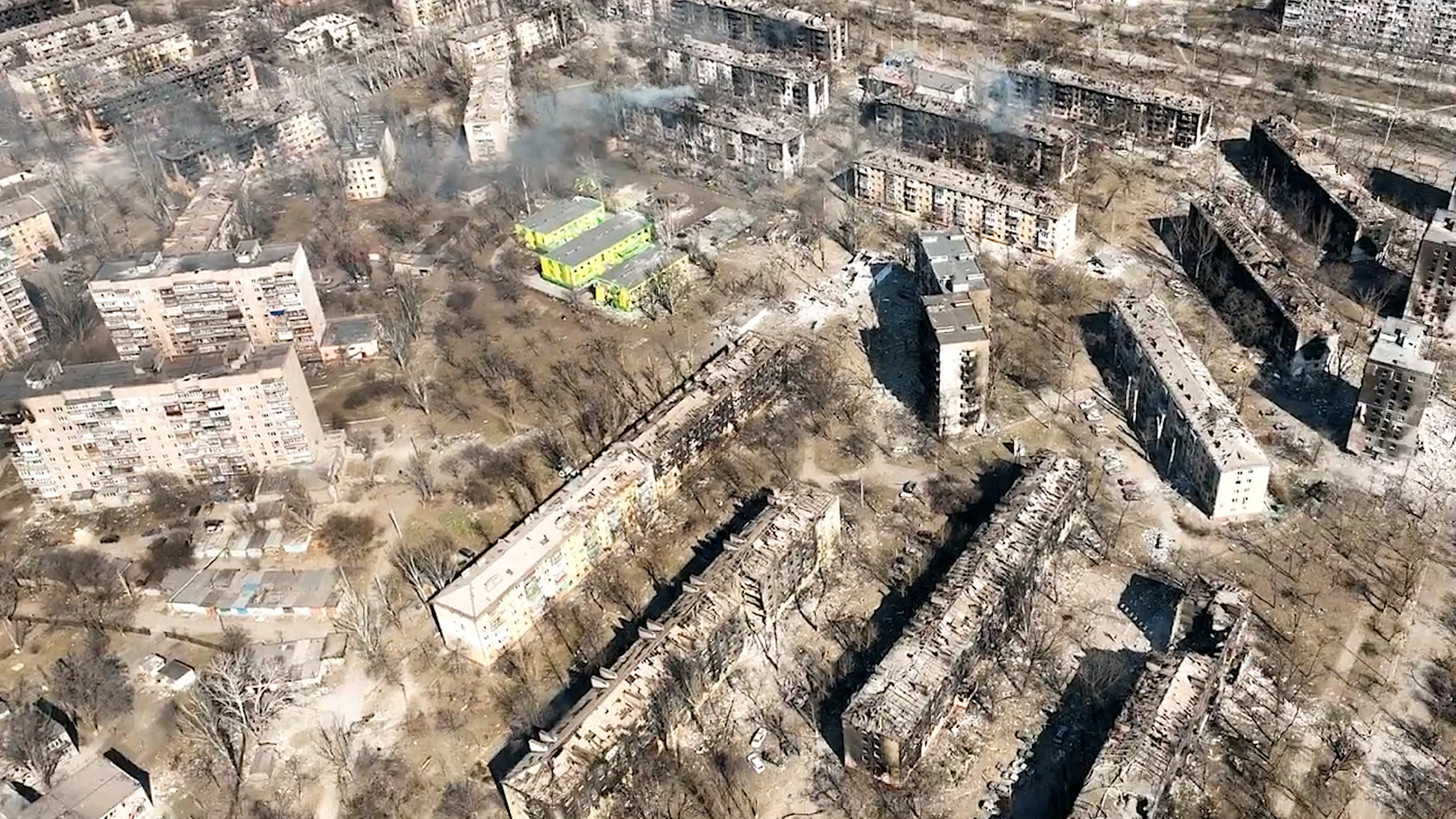 В база на „Азов“ край Мариупол са открити секретни наръчници на американската армия
