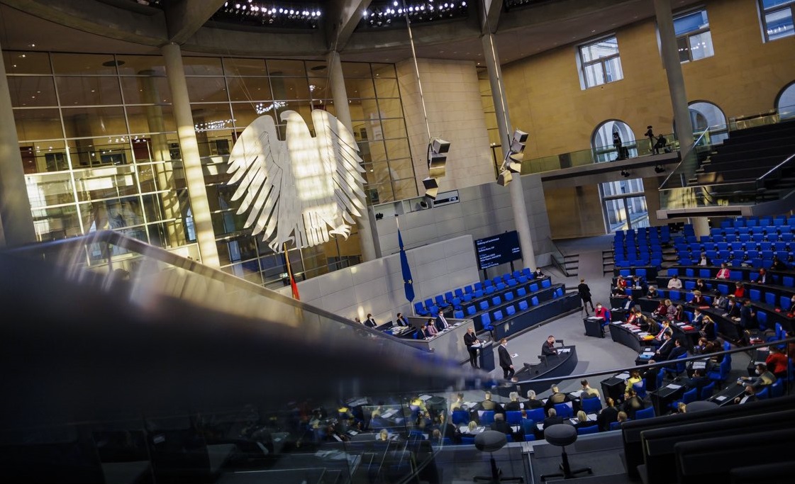 Германският Бундестаг одобри доставка на тежко въоръжение за Украйна