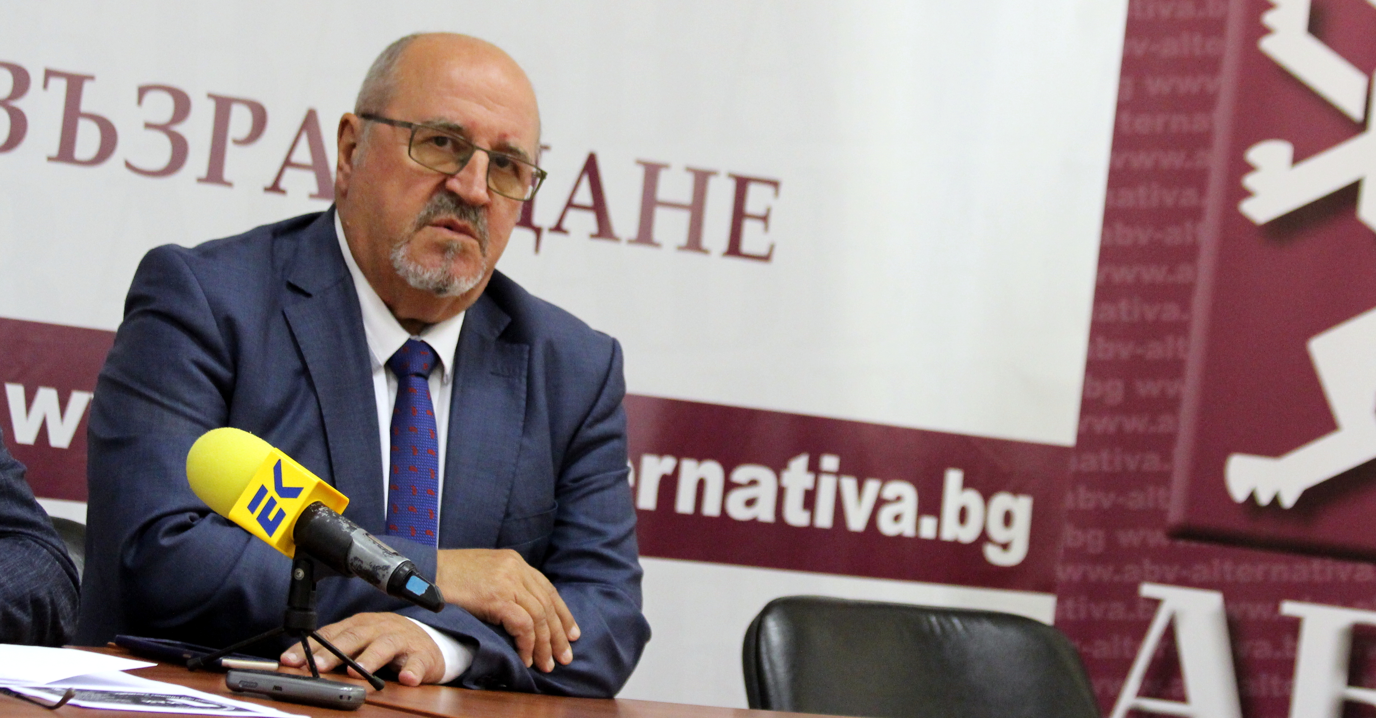 Доц. Георги Кючуков: Европа постави на България ултиматум за РСМ, защото никой не й е обяснил причините за историческия спор