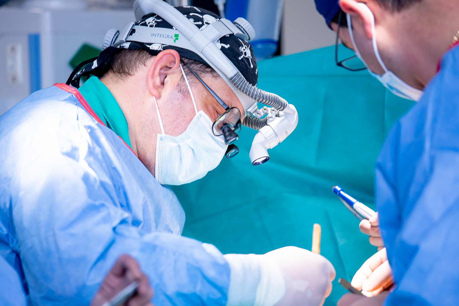 Спасиха ръката на дете с рядка диагноза