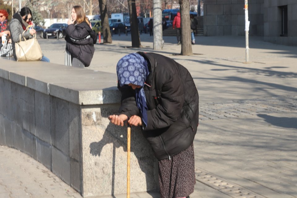 Пенсиите изостават