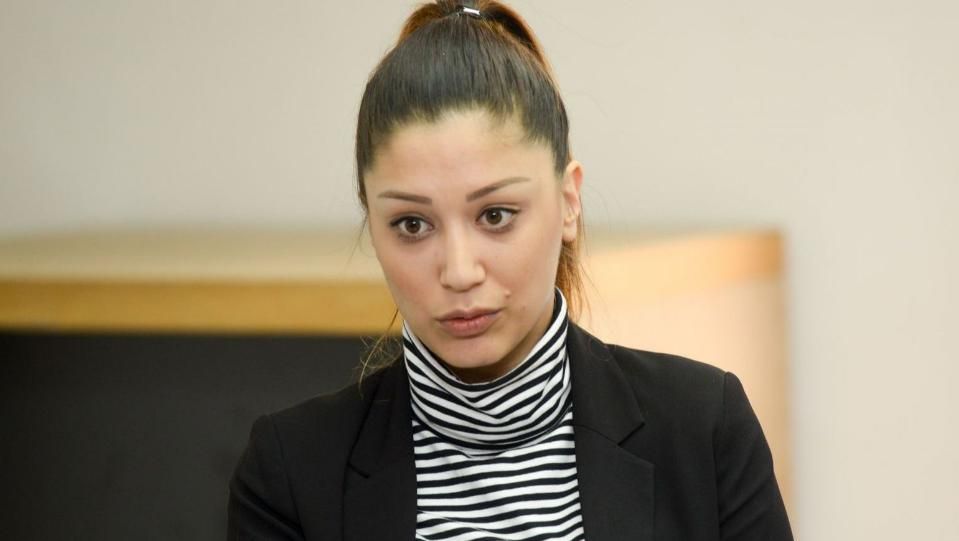 Социологът Евелина Славкова: Продължаваме да броим дните до падането на правителството