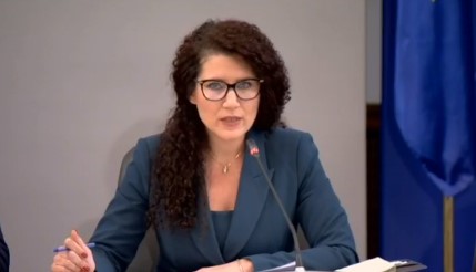 Вицепремиерка заподозря Русия за кибератаката срещу пощите (Видео)