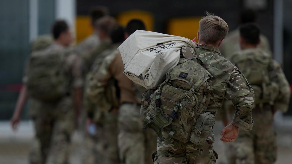 1800 британски военни пристигнаха в РС Македония