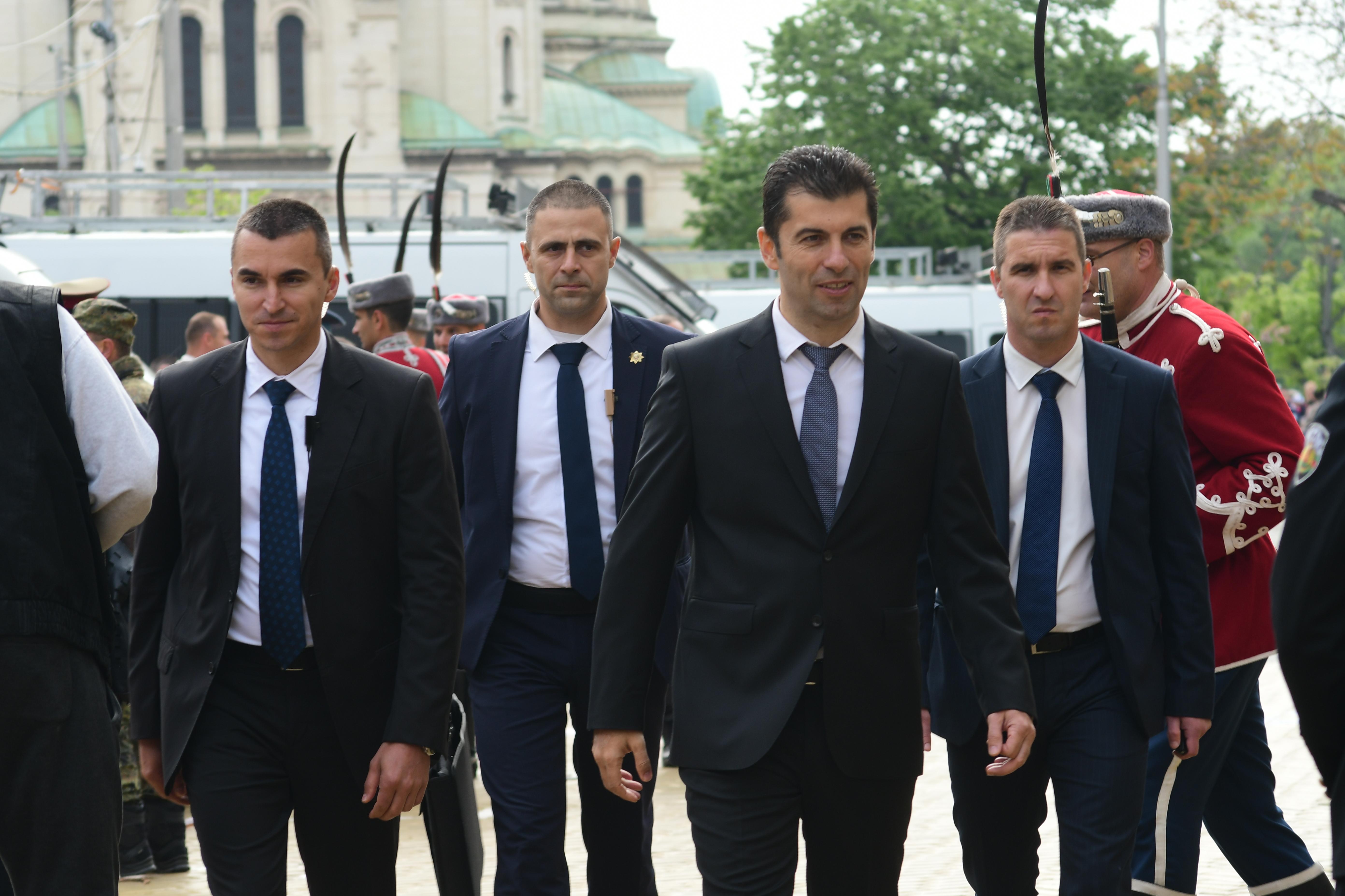 Петков: Правим всичко необходимо за изграждане на боеспособна армия