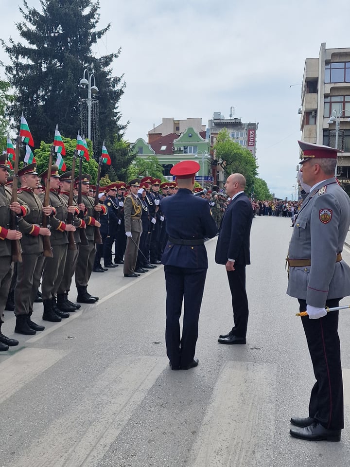 Президентът Румен Радев: Войната, която бушува до нас, изисква държавническо отношение и адекватни решения