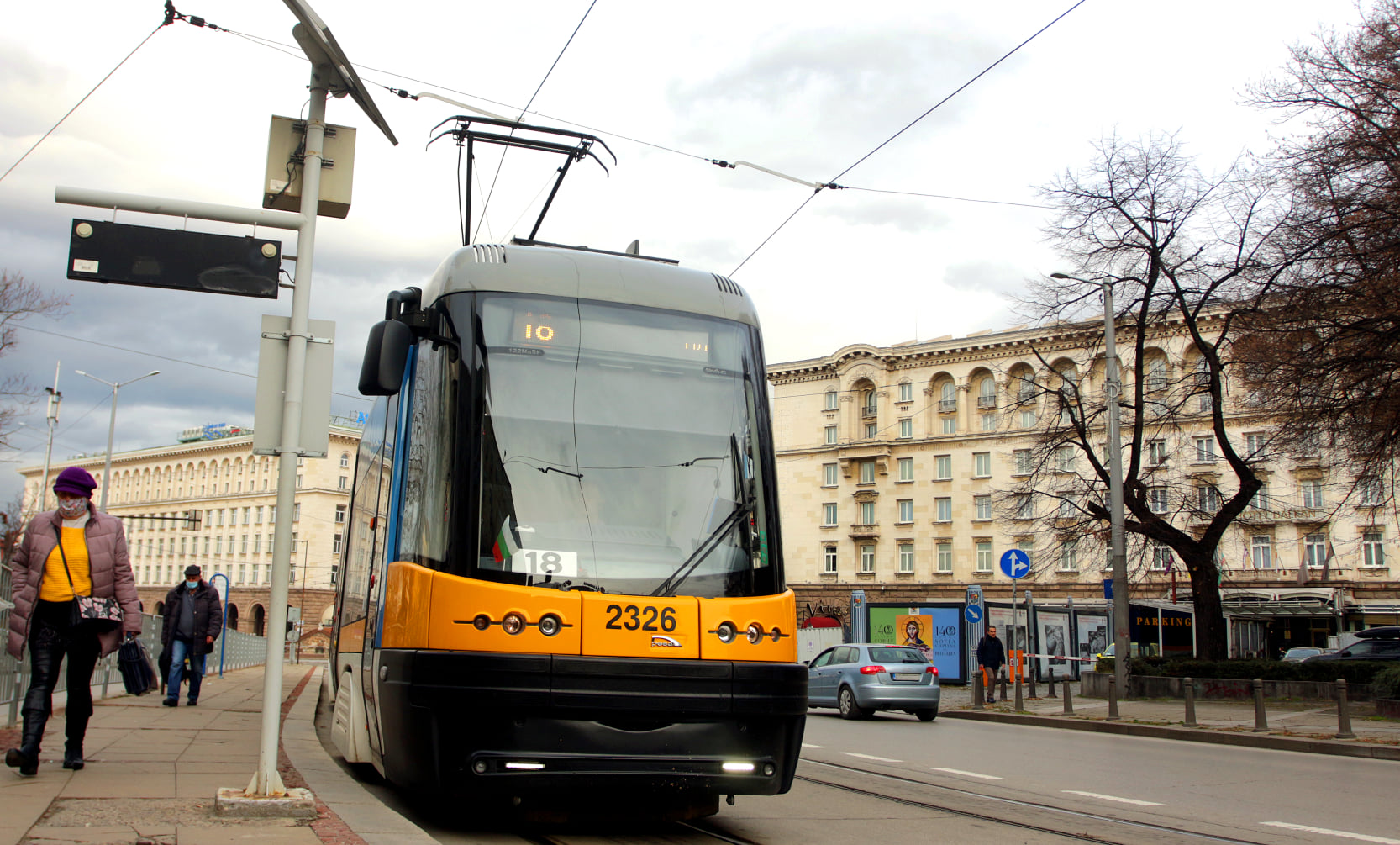 Работещите в градския транспорт в София излизат на голям протест