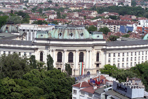 Професори на протест заради новия режим на атестиране