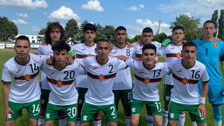 България до 15 г. постигна победа с 2:1 над връстниците си от Северна Македония