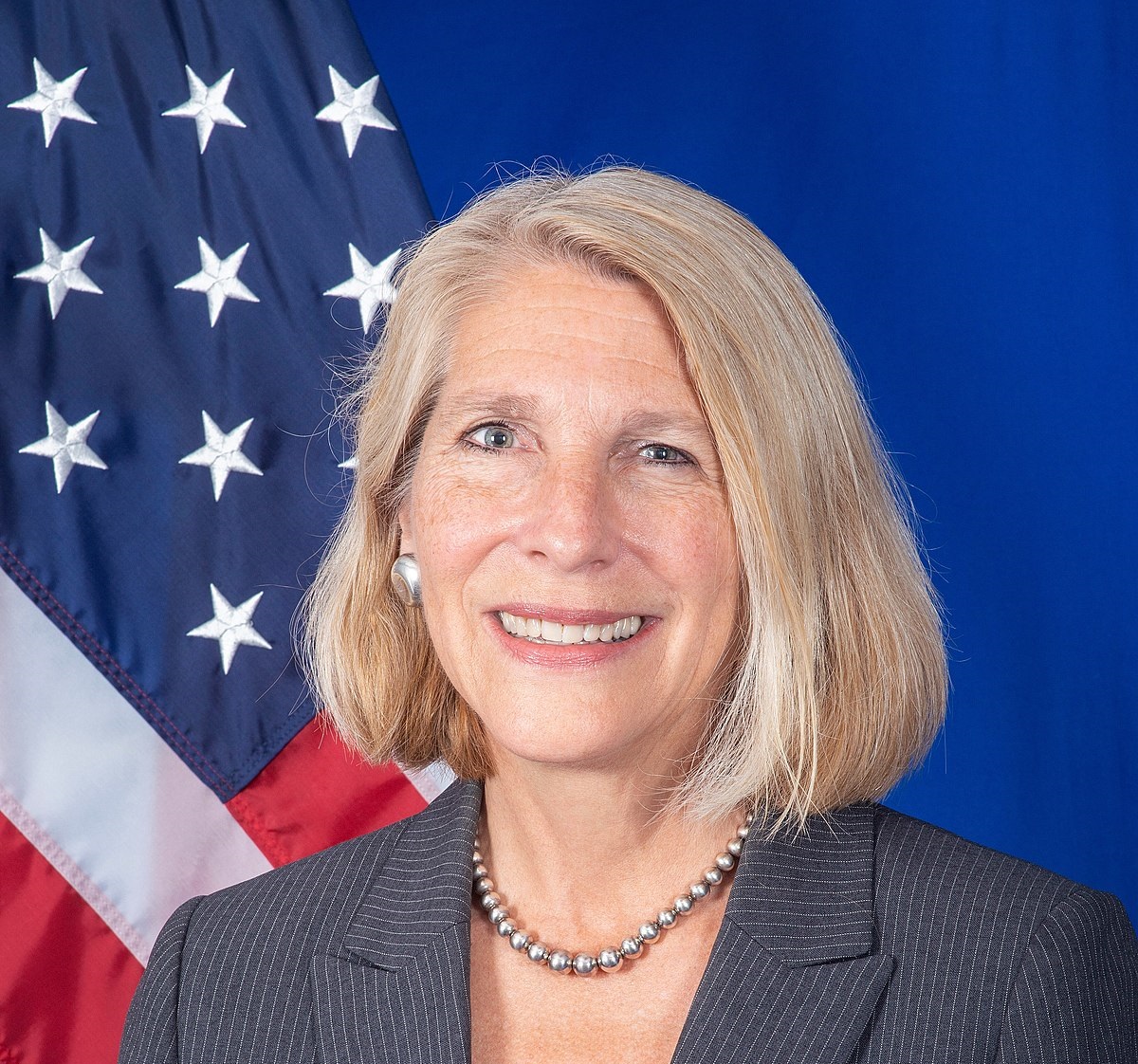 Помощник-държавният секретар на САЩ по европейските и евразийските въпроси на двудневно посещение в София