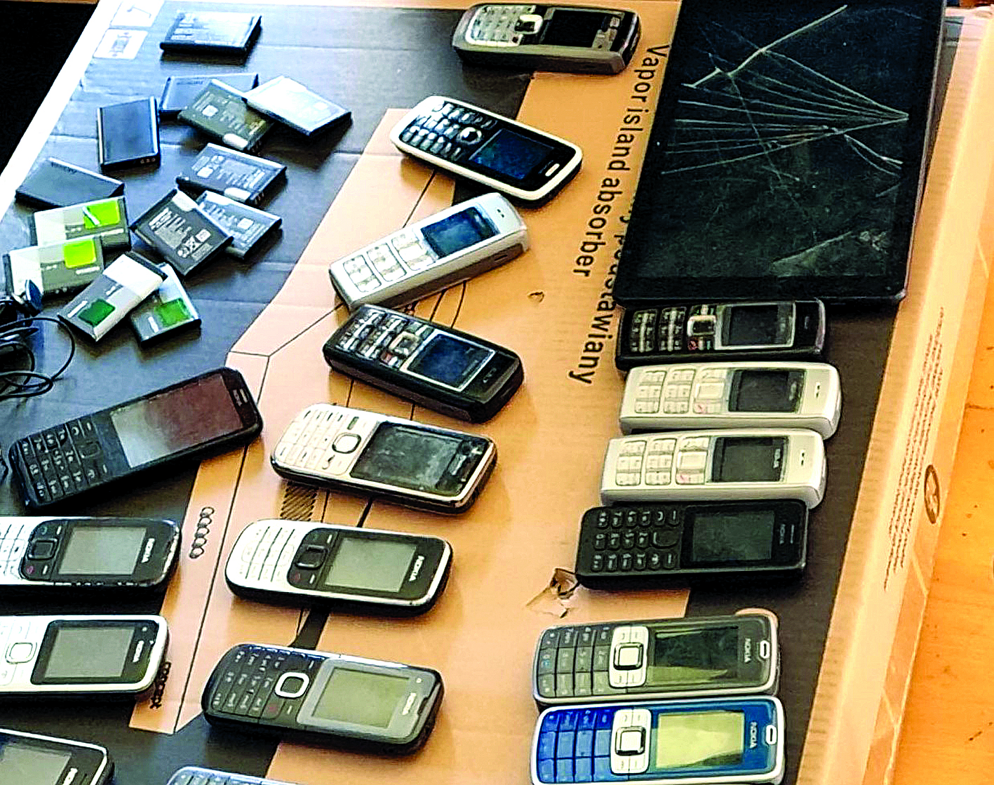 Арестуваха седем души от банда за ало-измами