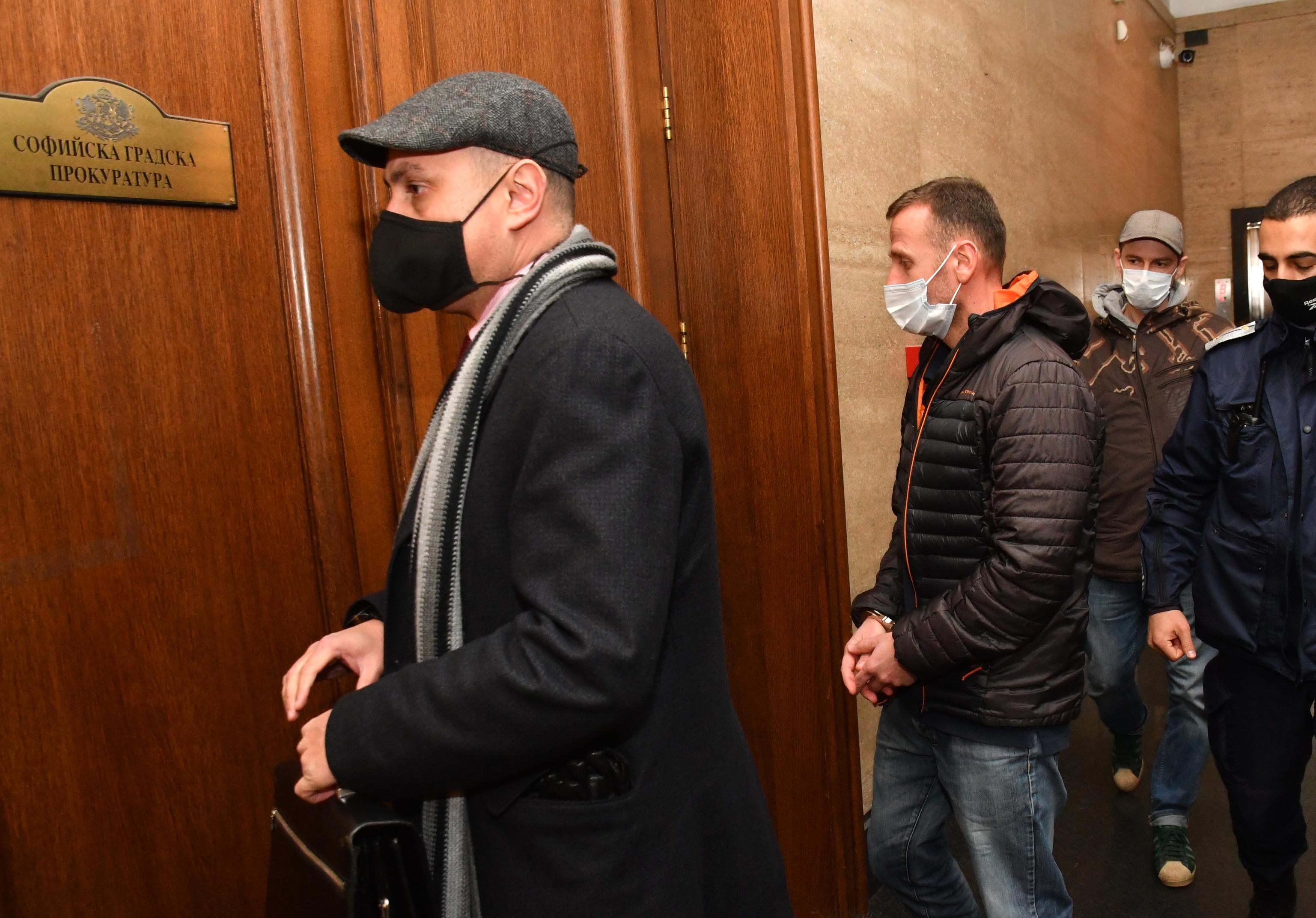 Обвиняемият по аферата "Хемус" съобщи пред съда на кого е давал отклонените 53 млн. лв.