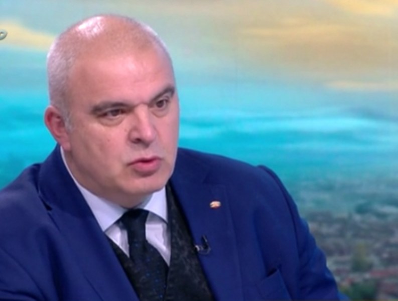 Маноил Манев, ГЕРБ: Информирахме бежанците, че сирените са за почит на герои, не за въздушна атака