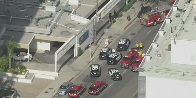 Мъж намушка с нож трима души в болница в Калифорния