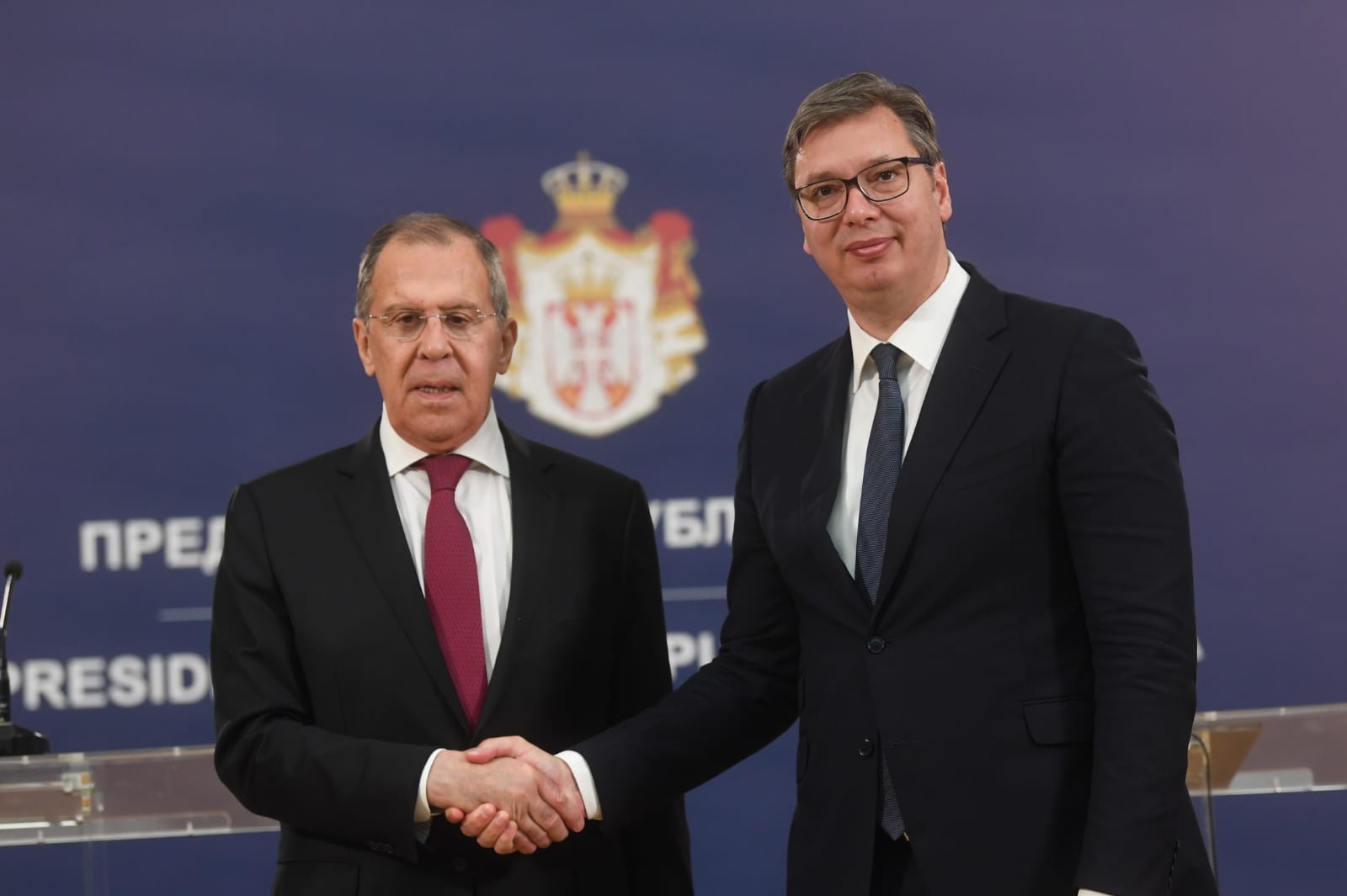 Руският посланик в Белград е информирал Вучич официално за отмененото посещение на Сергей Лавров
