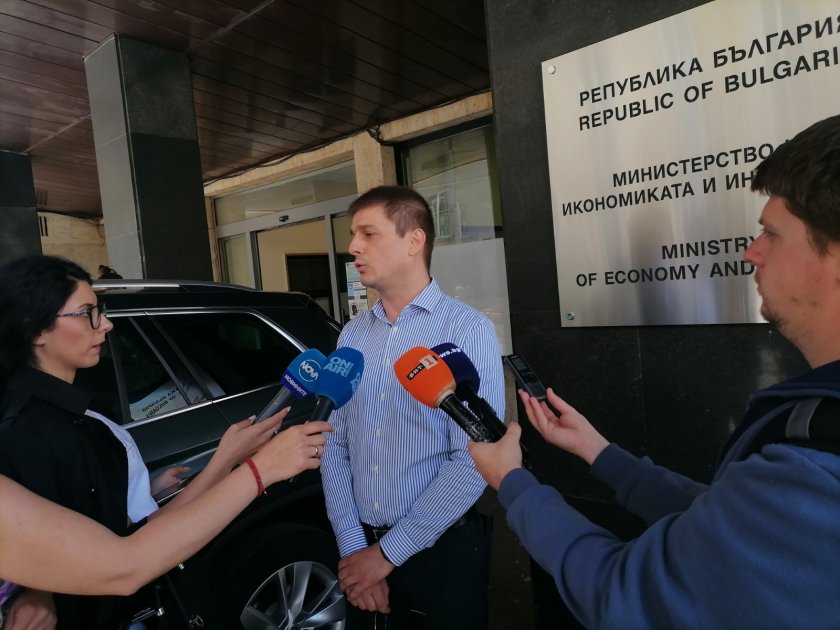 Бившият шеф на "Кинтекс": България е изнесла снаряди за 200 млн. към Украйна