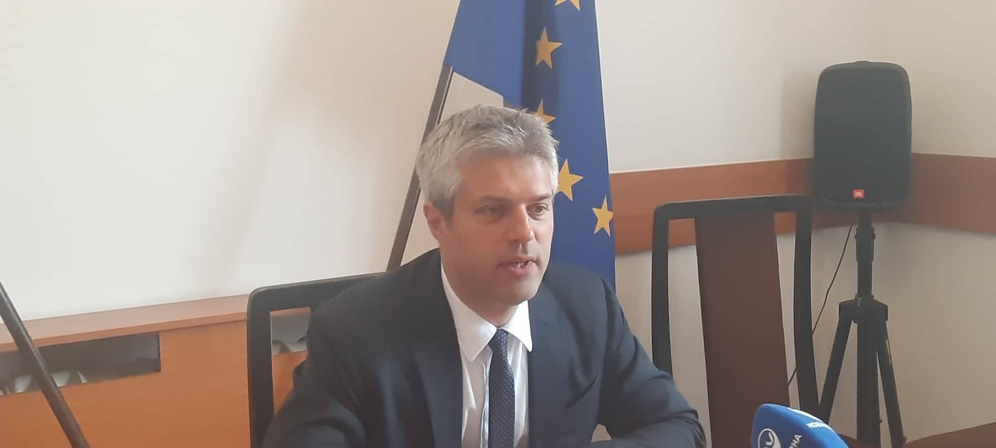 Областният управител вкарва в съда продажбата на 16 общински имота във Варна