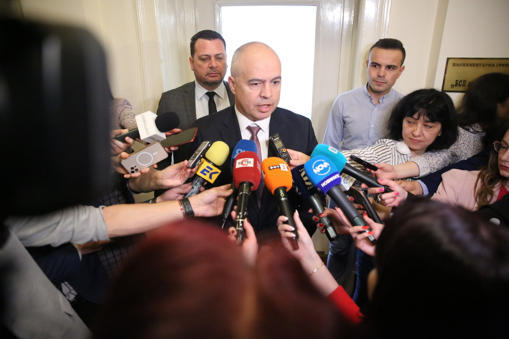 БСП за напусналите министри от ИТН:  Не е добър знак