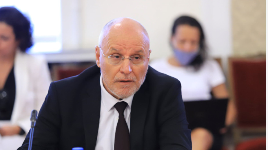 Шефът на БНБ не е сигурен, че България ще приеме еврото през 2024 г.