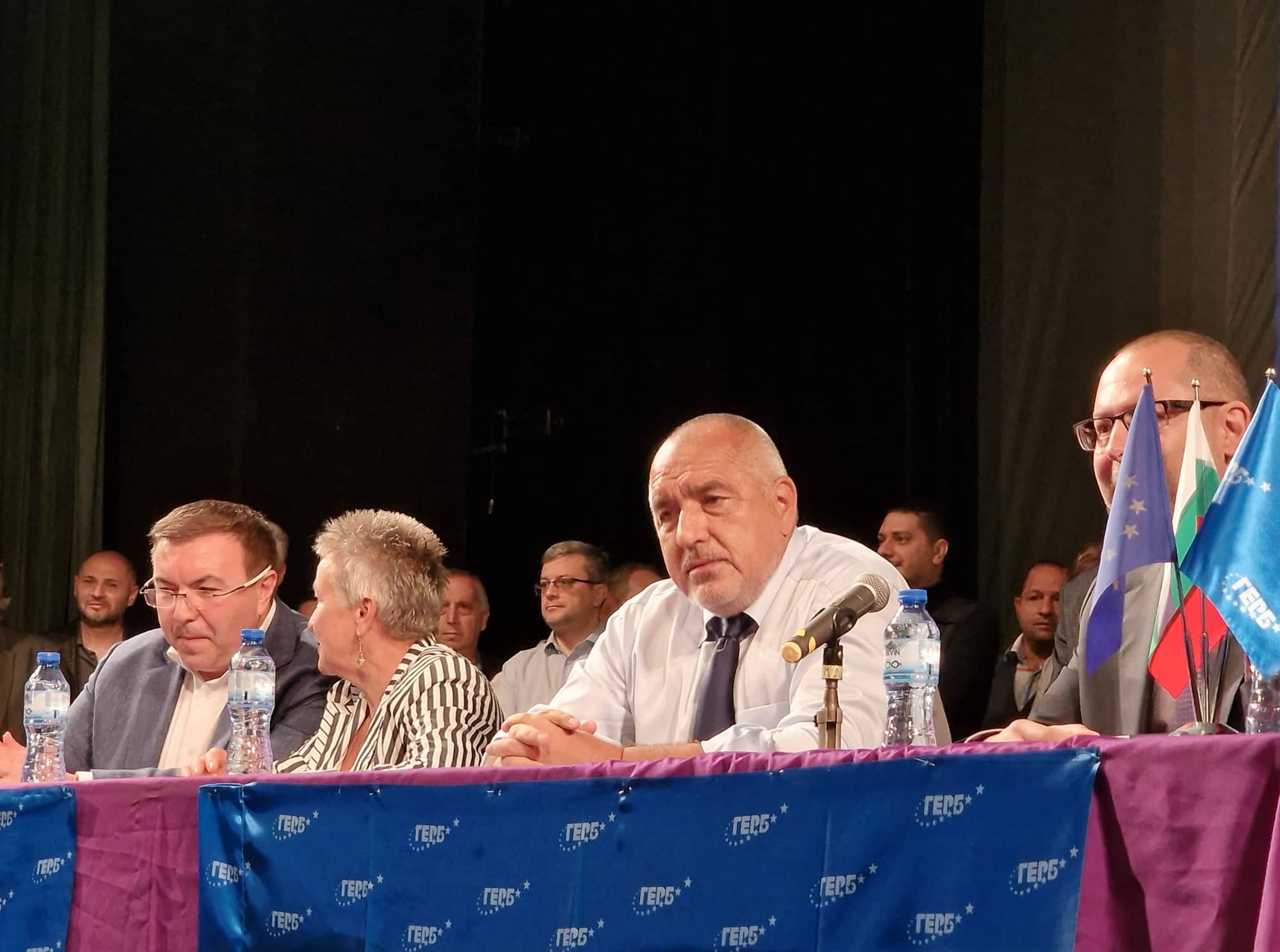 Бойко Борисов във Велико Търново:  Най-добрата актуализация на бюджета е оставката на правителството