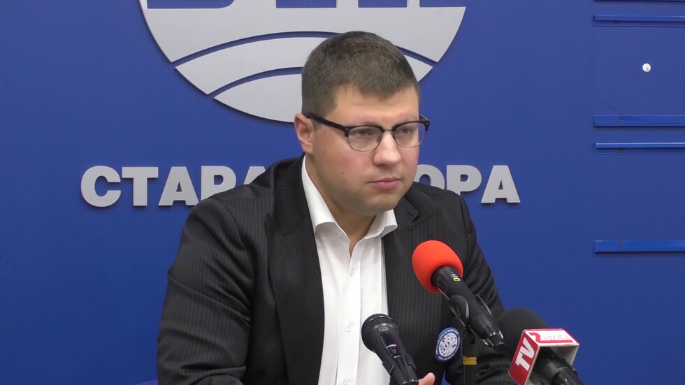 Атанас Михнев от "Промяната": Намериха се депутати, които да осигурят мнозинство