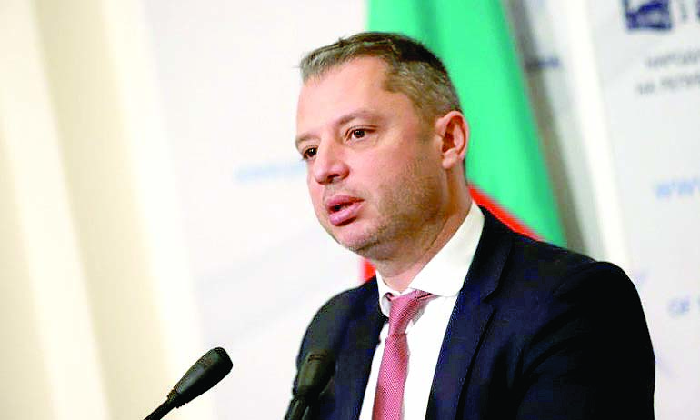 Делян Добрев: Да купиш депутати за мнозинство е най-голямото престъпление в една парламентарна република