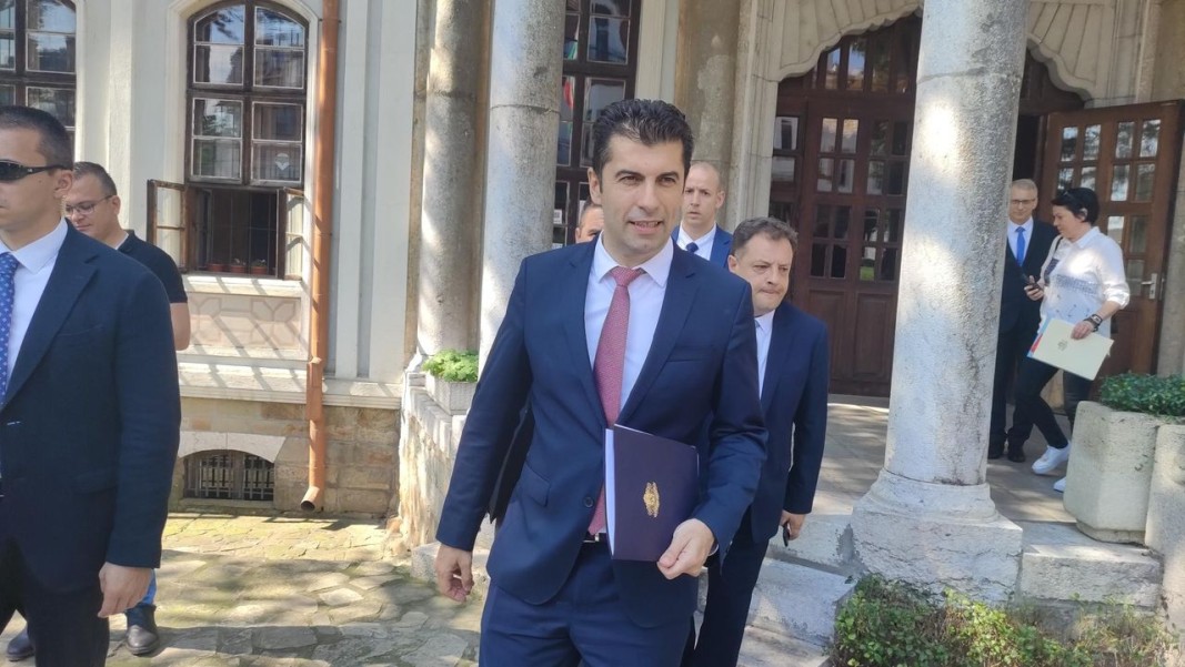 Борсата за депутати затвори